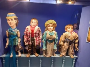 1. B v Muzeum loutek