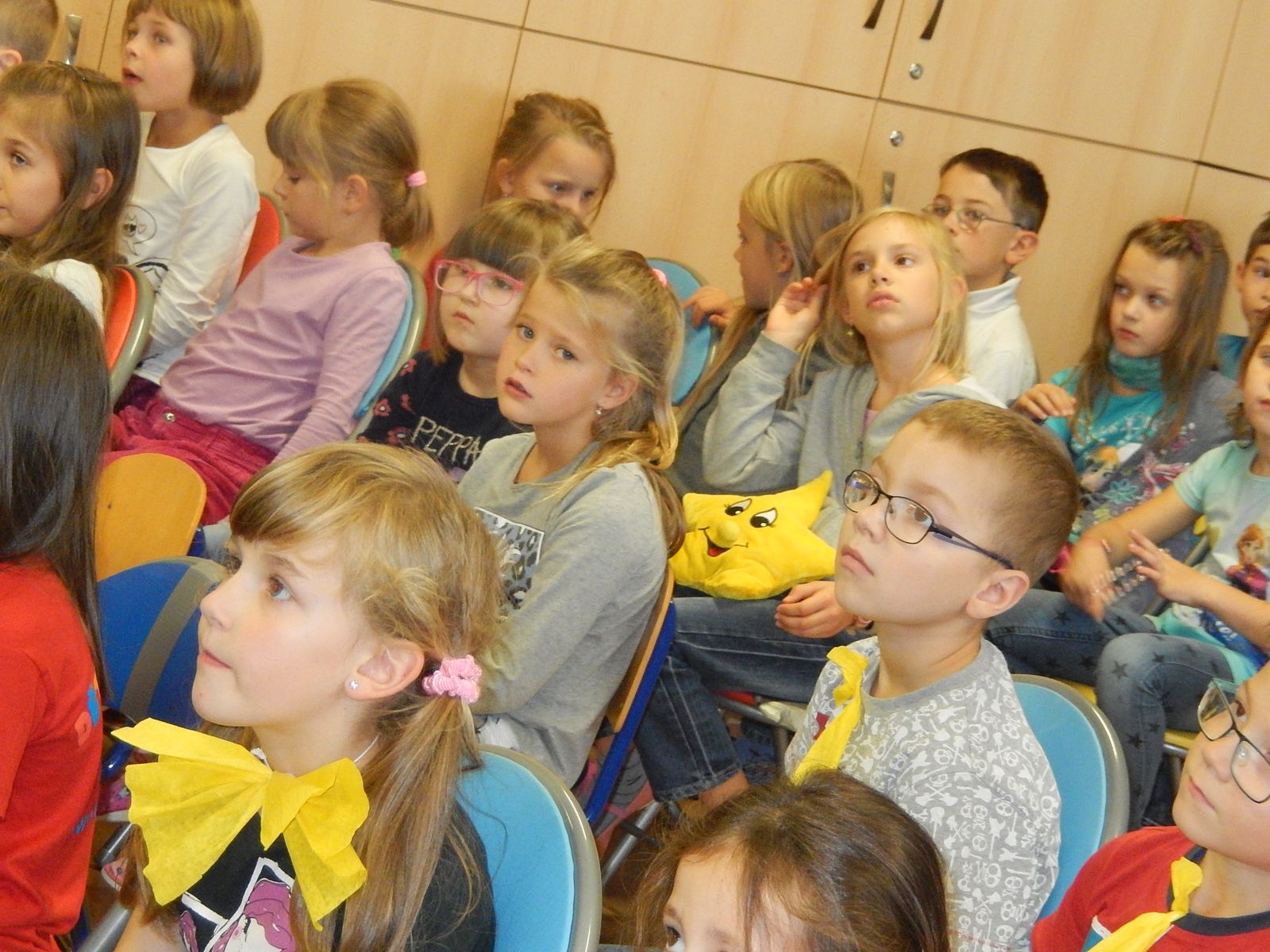 ŘÍJEN 2016