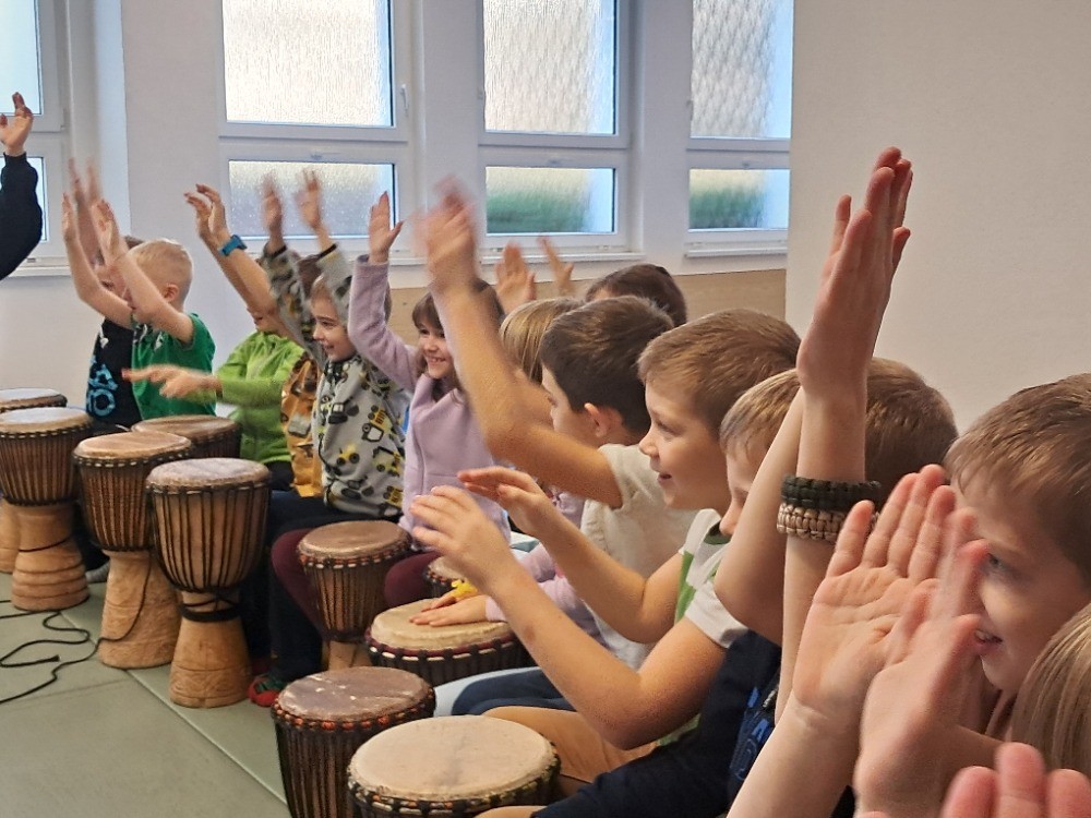 Bubnování ve školní družině