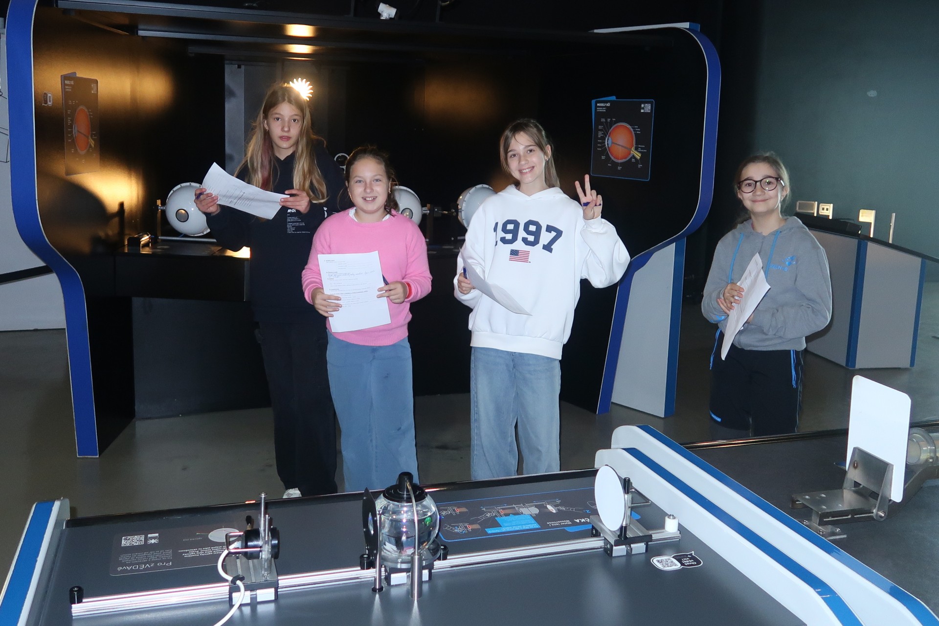 Exkurze VI. D do Techmánie