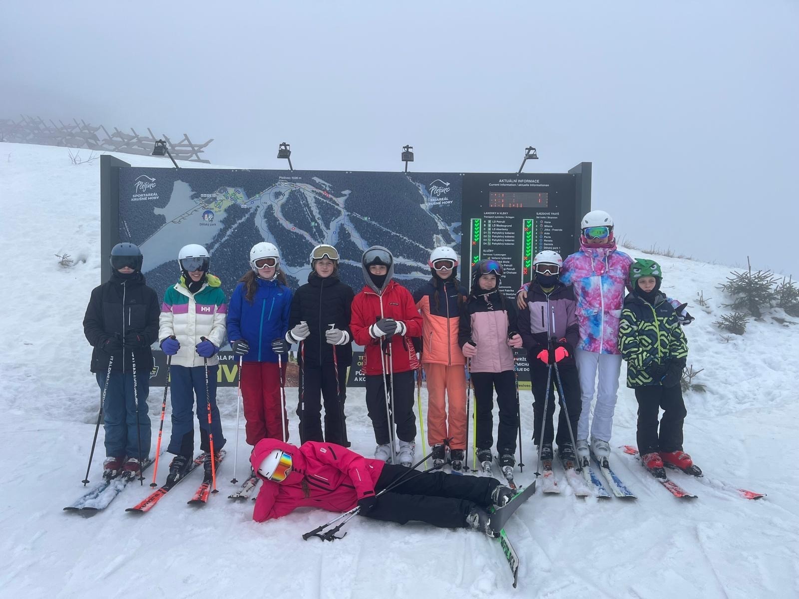 VII. B a C na lyžařském kurzu v Krušných horách