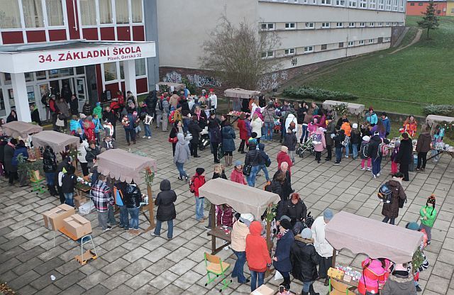 Charitativní jarmark