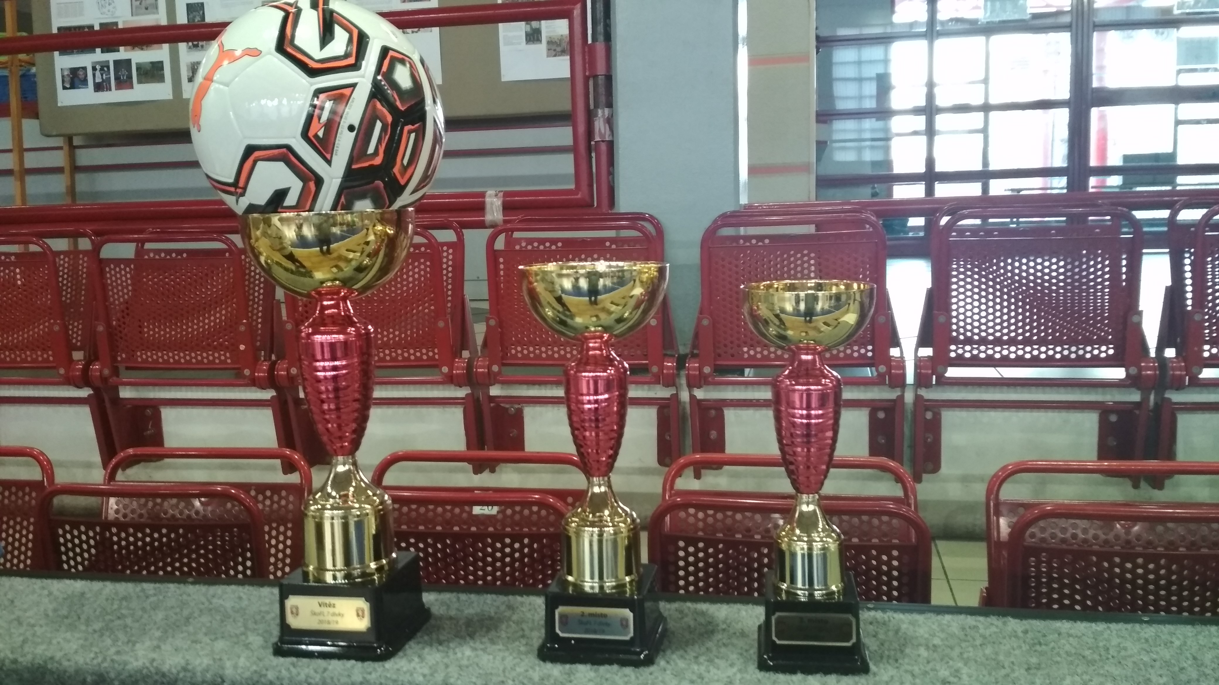 FUTSAL DÍVKY 6. - 7. ROČNÍK - 2. MÍSTO V REPUBLICE