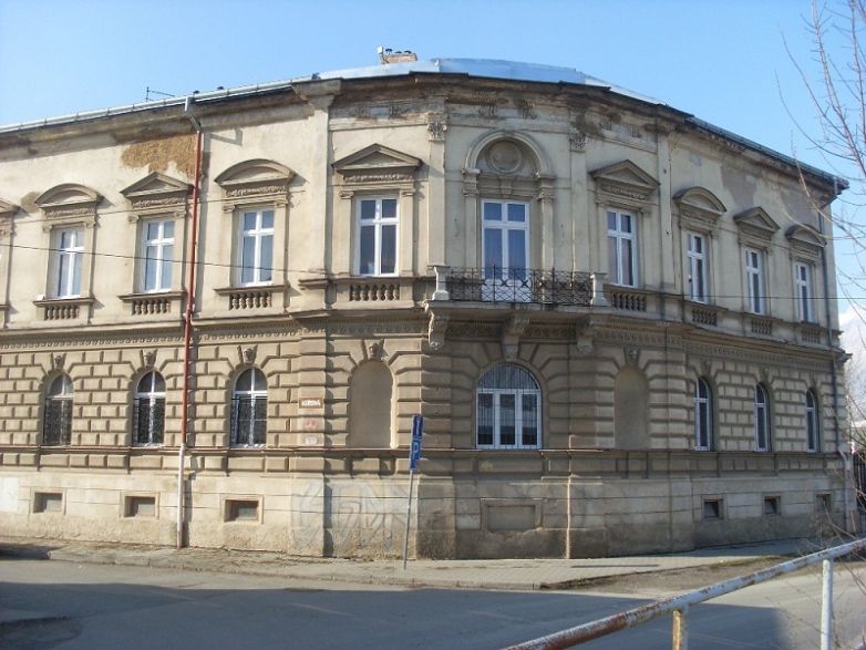 DOBROVOLNÁ SBÍRKA 4. ZŠ PRO AZYLOVÝ DŮM MáTa