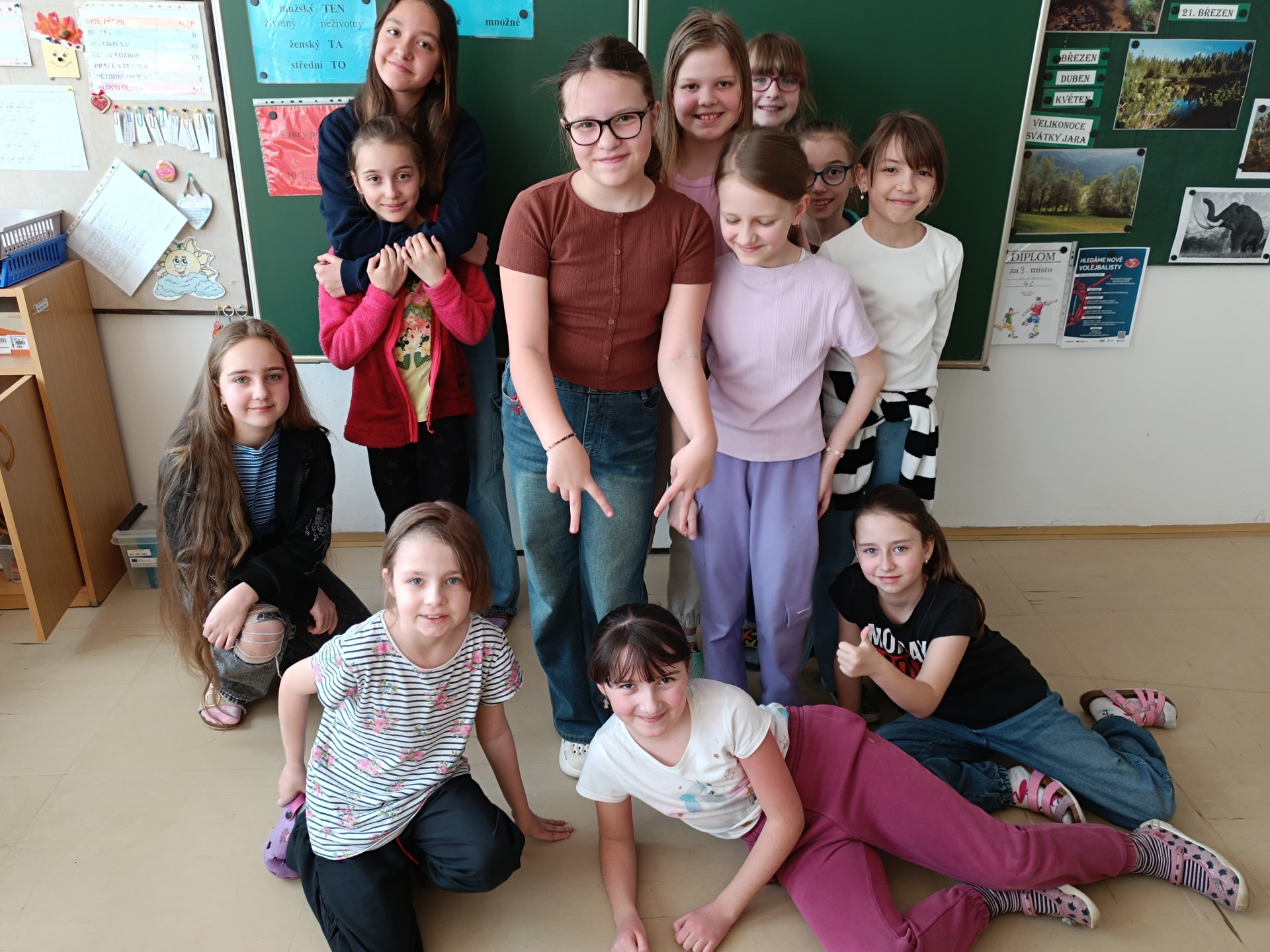 4. C - NAROZENINY SPOLUŽÁKŮ