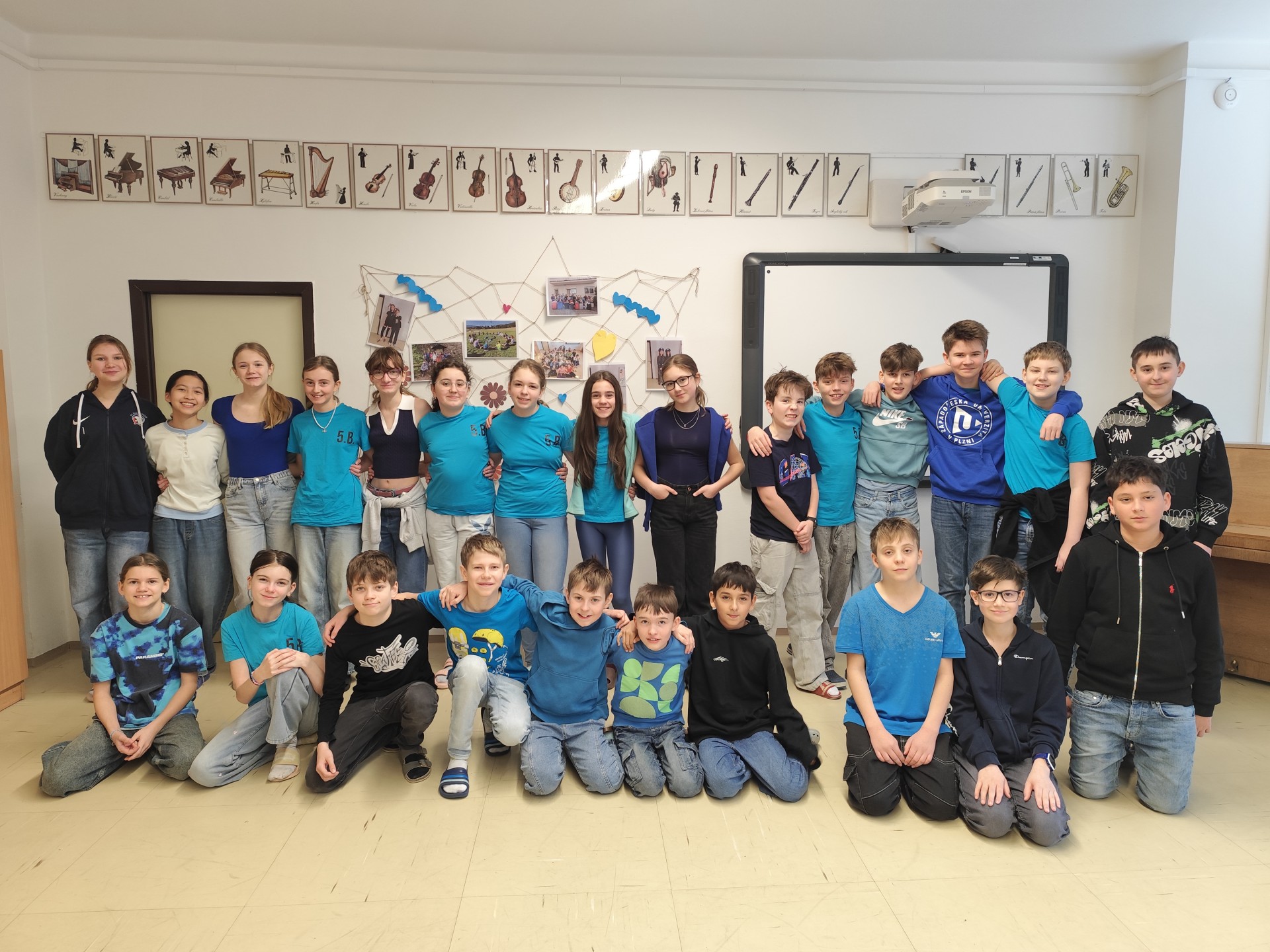 6. B BAREVNÝ TÝDEN