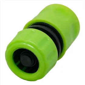 Green Light Weight Yiad 1/2 Inch Hose Connector