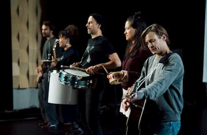  © Lynn Van Oijstaeijen