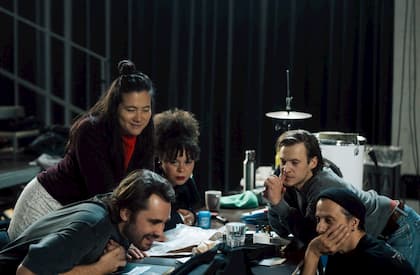  © Lynn Van Oijstaeijen