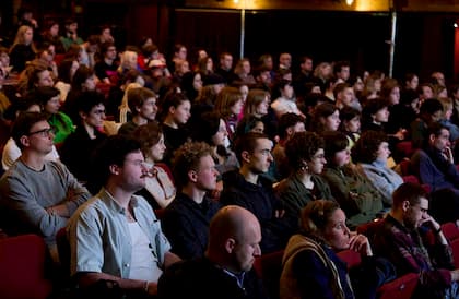  &copy; Greg Van Osselaer