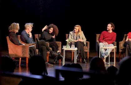  &copy; Greg Van Osselaer