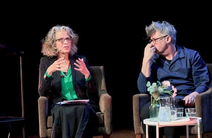  &copy; Greg Van Osselaer