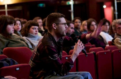  &copy; Greg Van Osselaer