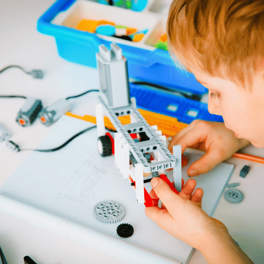5 powodów, dla których warto zapisać dziecko na kurs robotyki i programowania