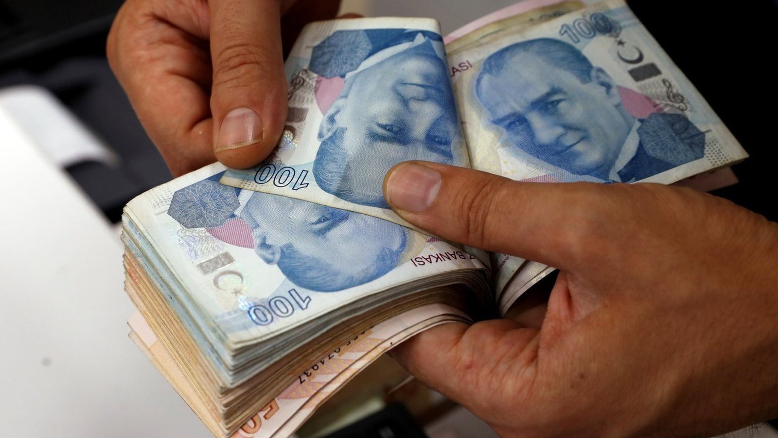 Hazine İki İhaleyle 104,1 Milyar Lira Borçlandı