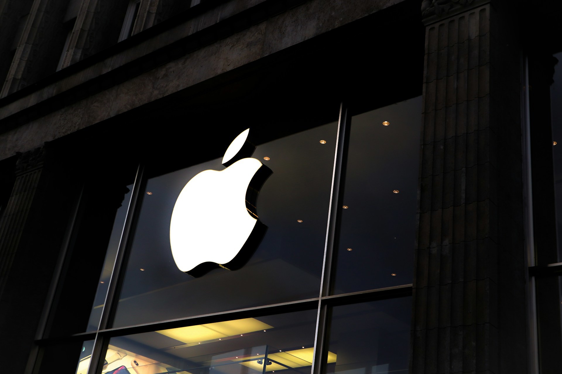 Apple Fiyat Artışlarının Kaçınılmaz Olduğunu Açıkladı