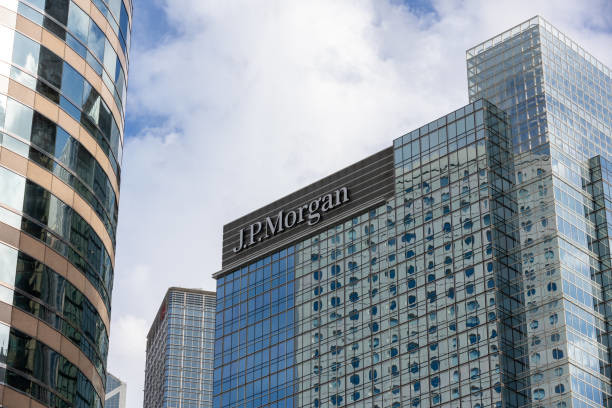 JPMorgan Altın Tahminini Aşağı Revize Etti
