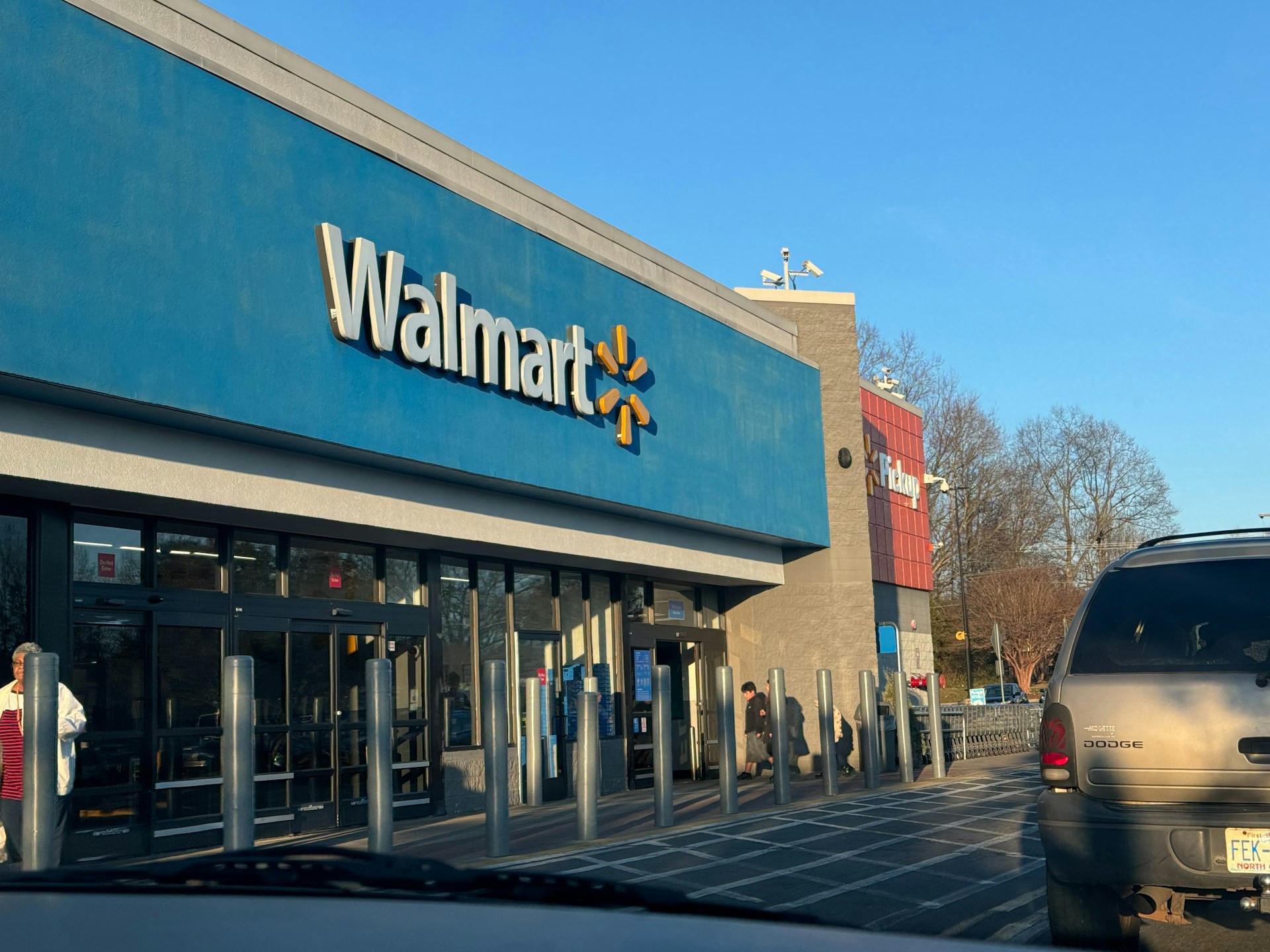 Trump: Walmart Fiyatlarında Büyük İndirime Gidecek