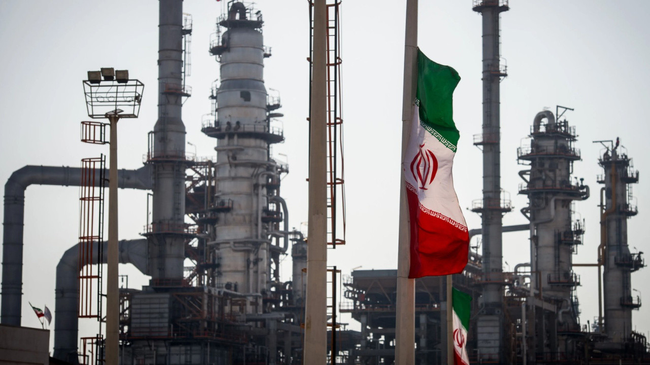 ABD İran Petrolüne Tanıdığı Geçici Muafiyeti Sonlandırdı