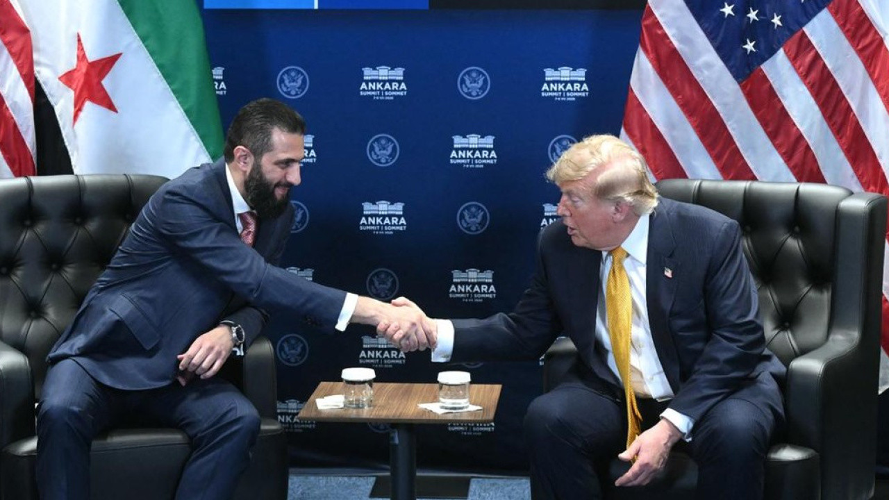 Trump Yönetimi Suriye'yi Terör Listesinden Çıkarmak İçin Kongre'ye Bildirdi