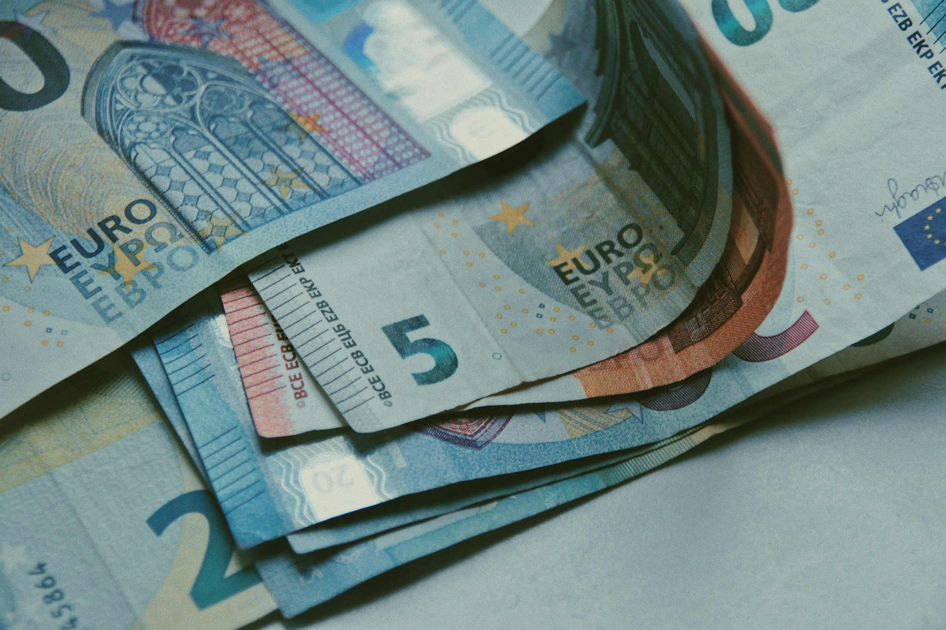 Euro Bölgesi'nde Perakende Satışlar Beklentinin Altında Kaldı