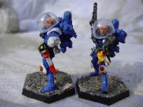 There are actually three different leader types in the range, but the third was too heavily armed in my opinion to really fit in with the HQ, so he got posted with the lascannon fellows.