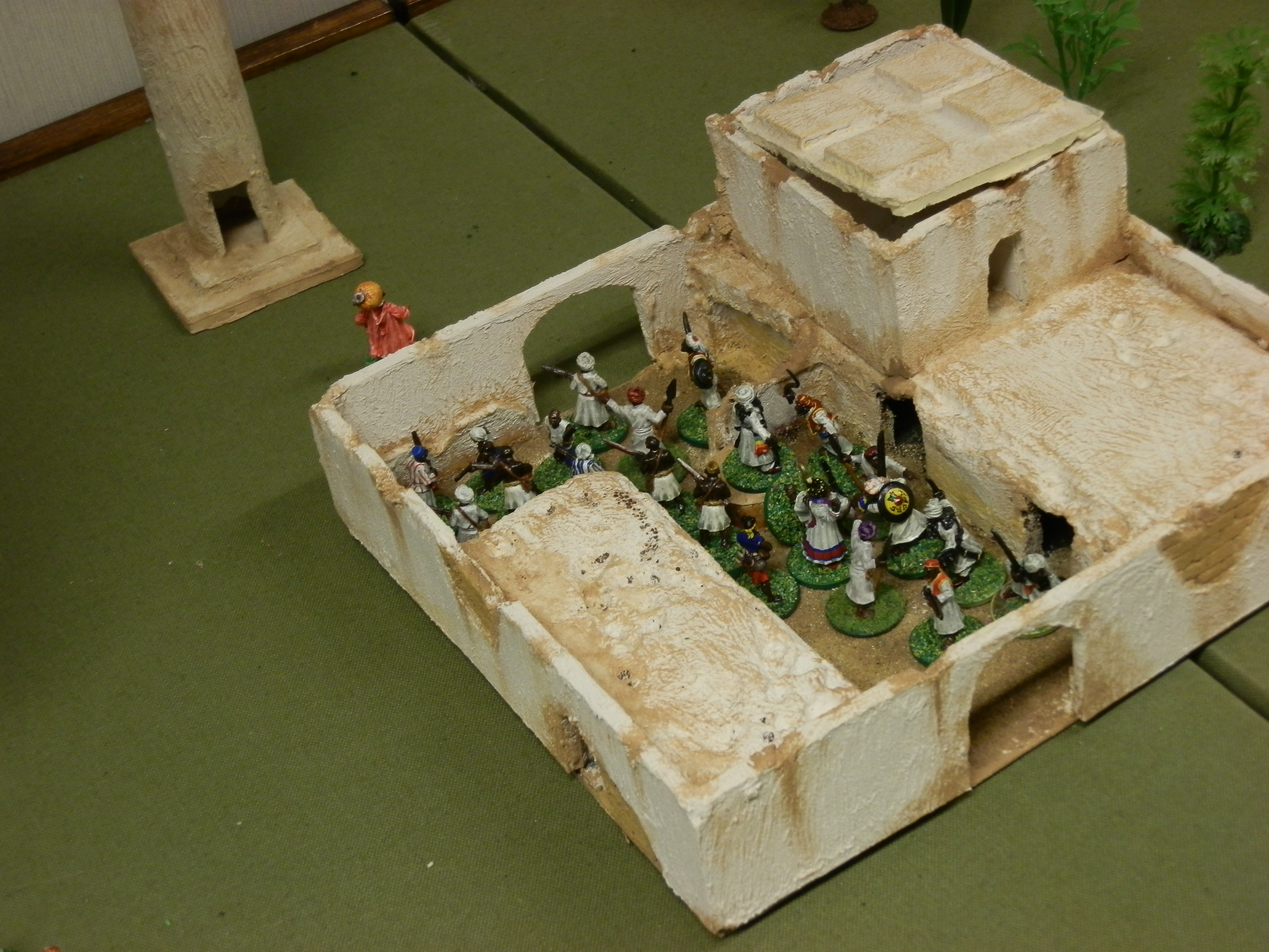 Sir Sinclair vs. Honest Hassan