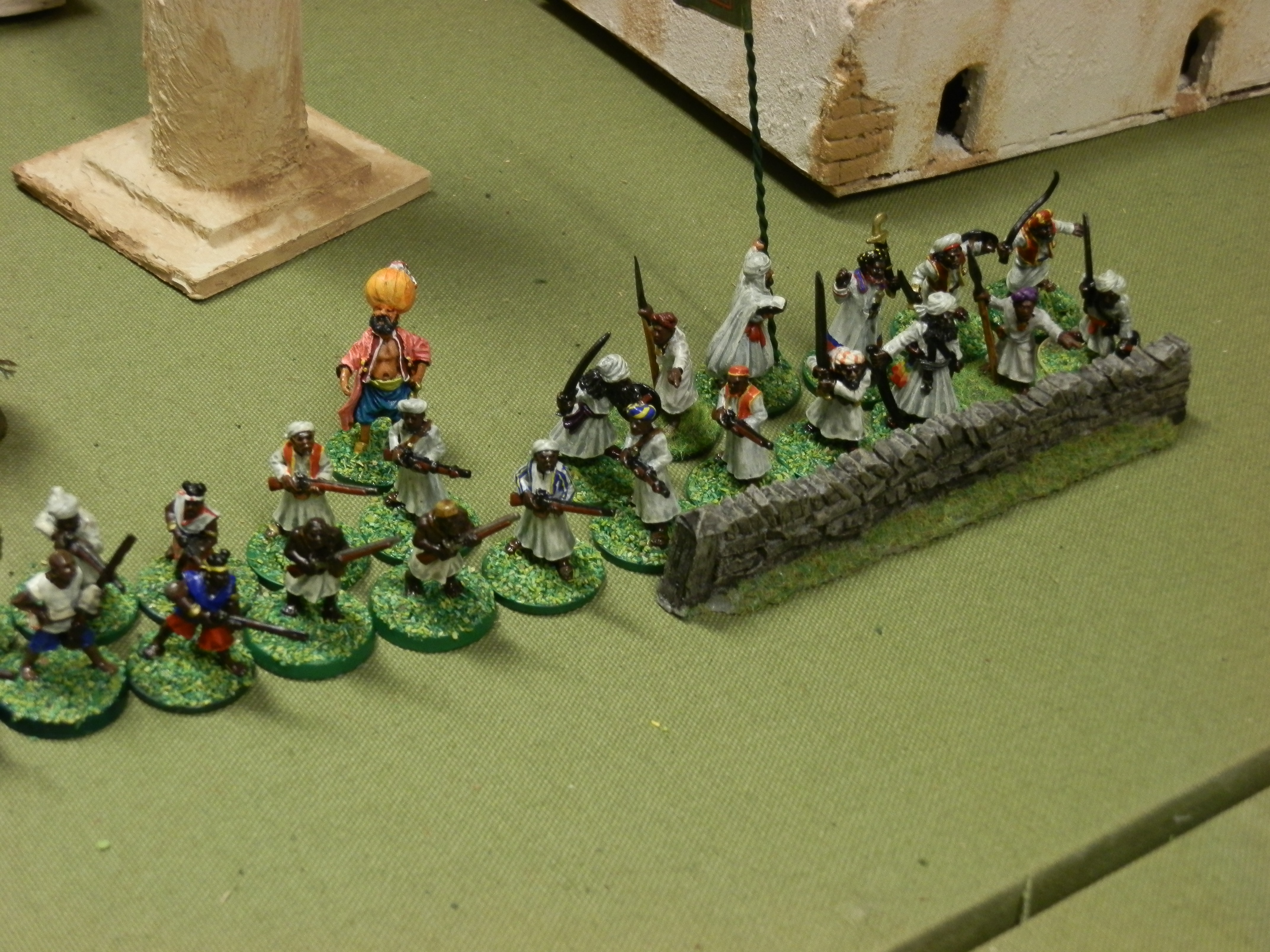 Sir Sinclair vs. Honest Hassan