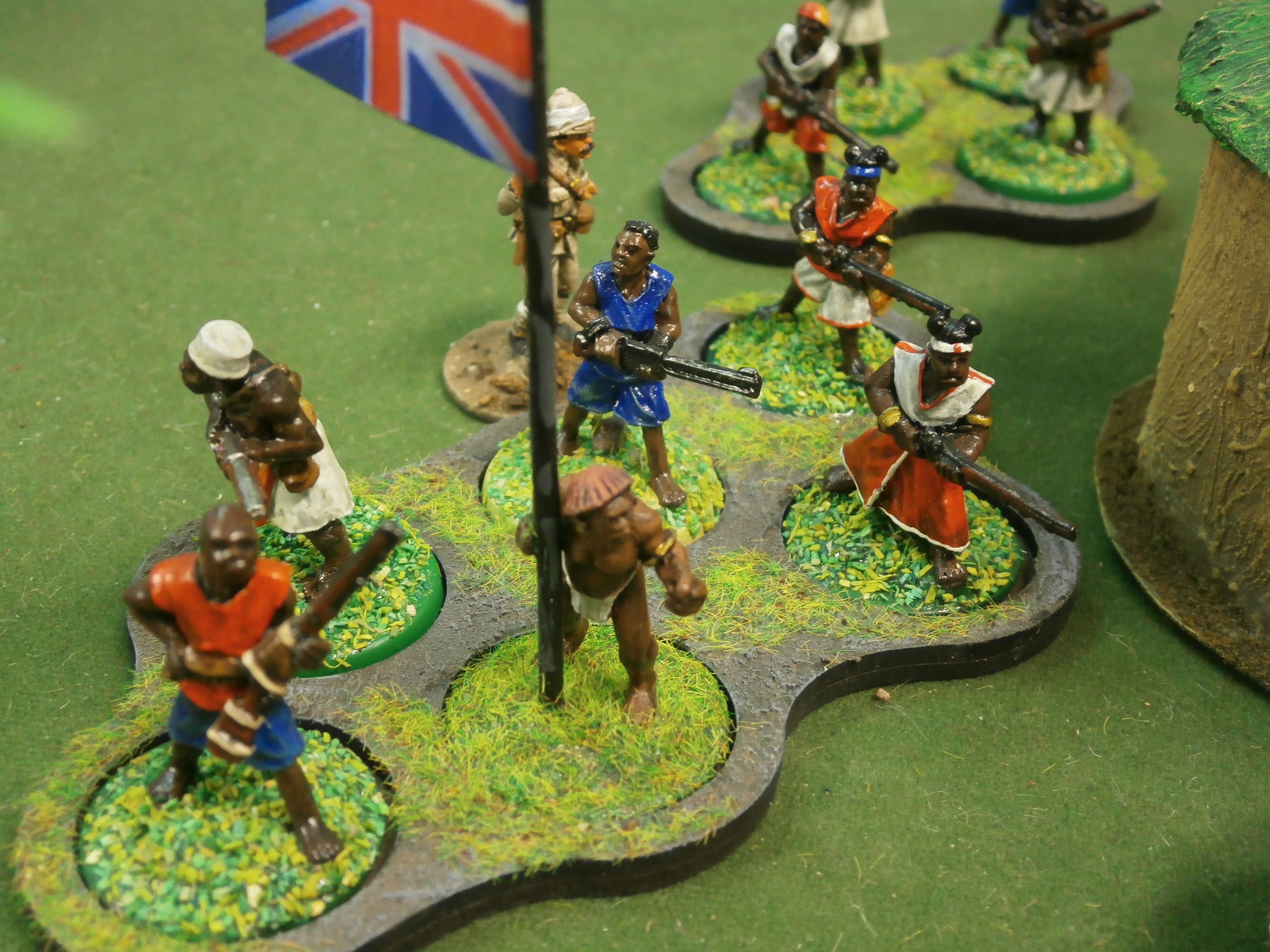 Albino Hippo: Sir Sinclair vs. Honest Hassan