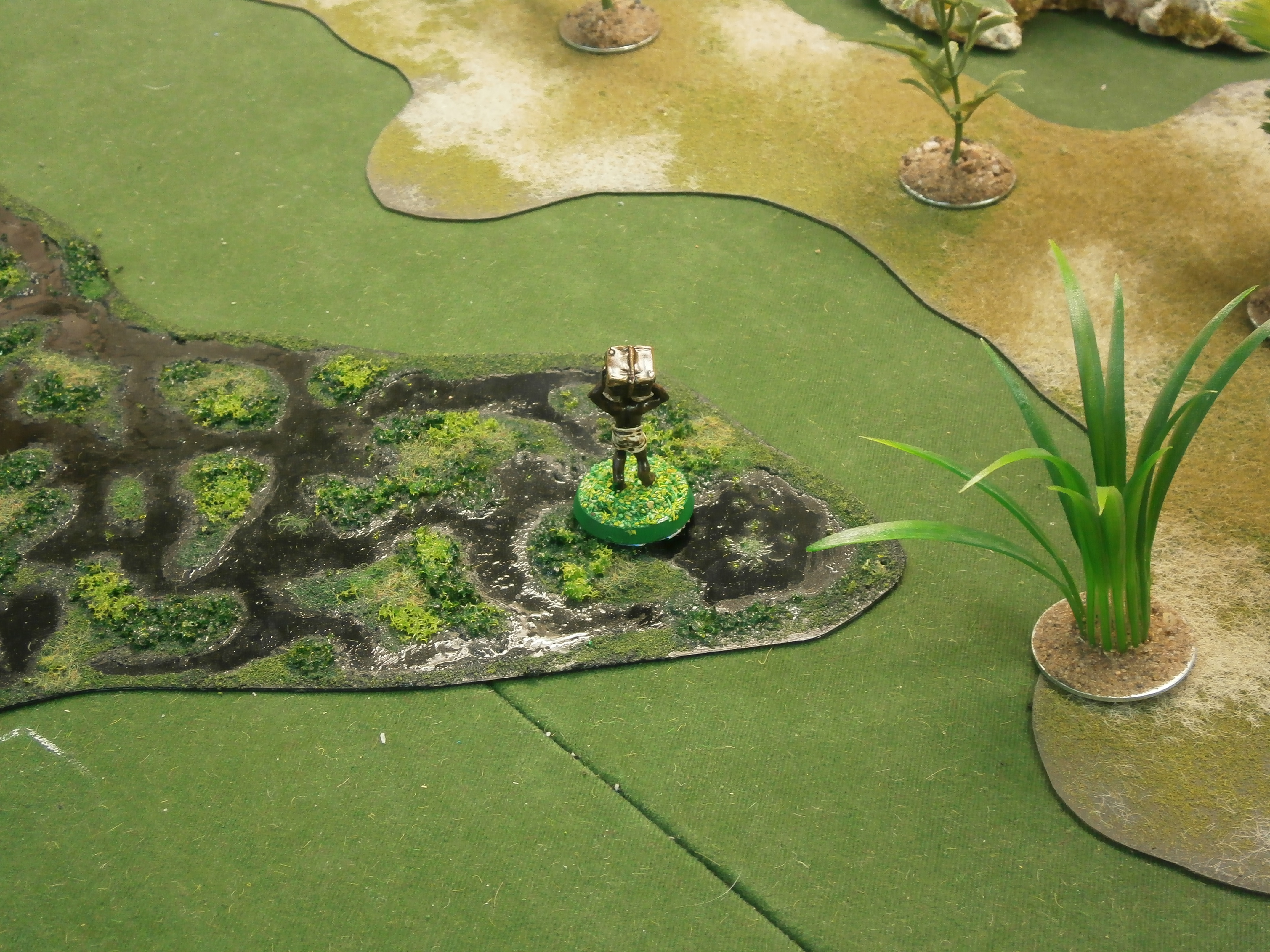 Albino Hippo: iMac tribe vs. Honest Hassan