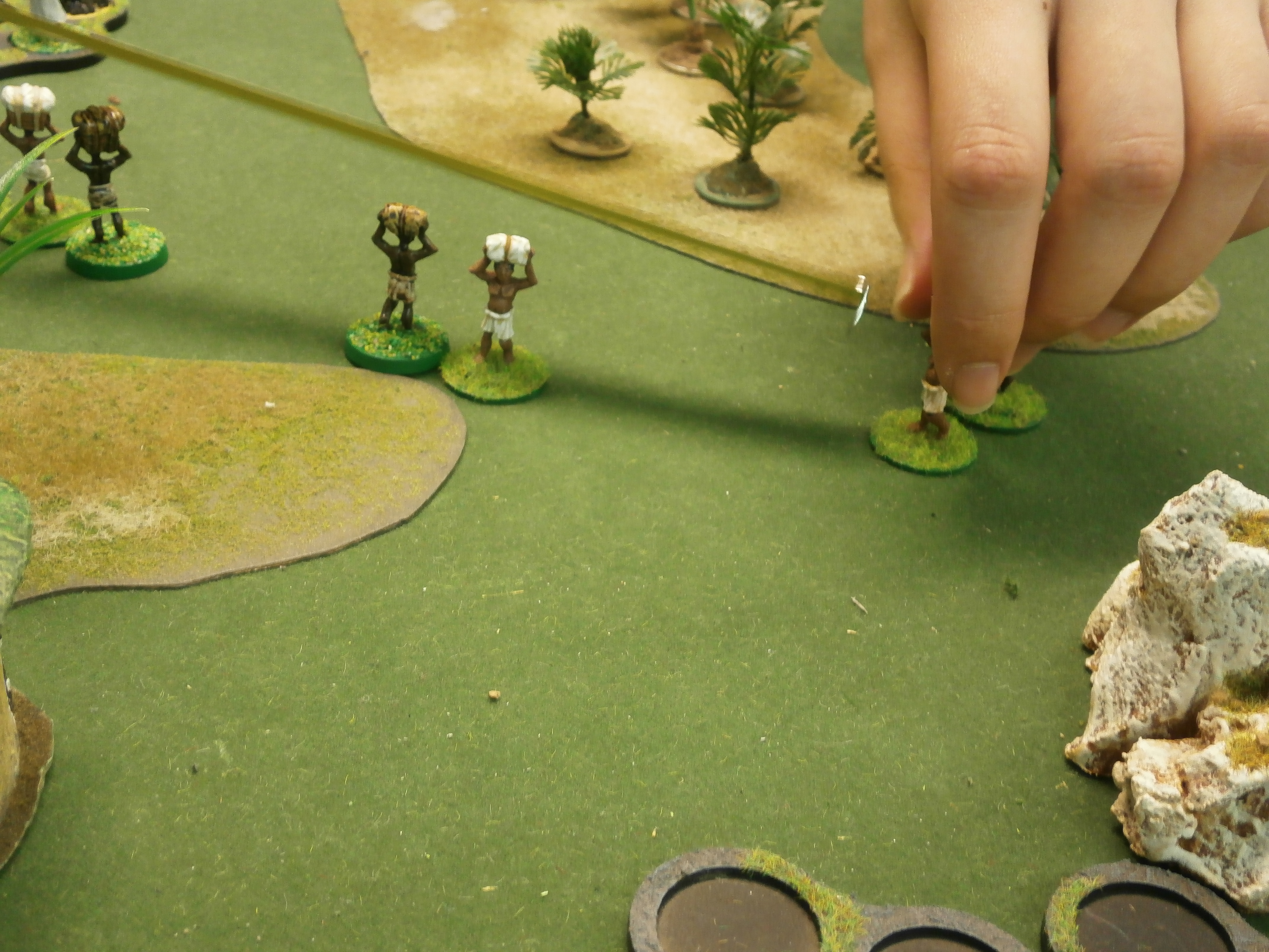 Albino Hippo: iMac tribe vs. Honest Hassan