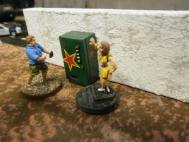 Honey, would you buy me cola? I'm thirsty...