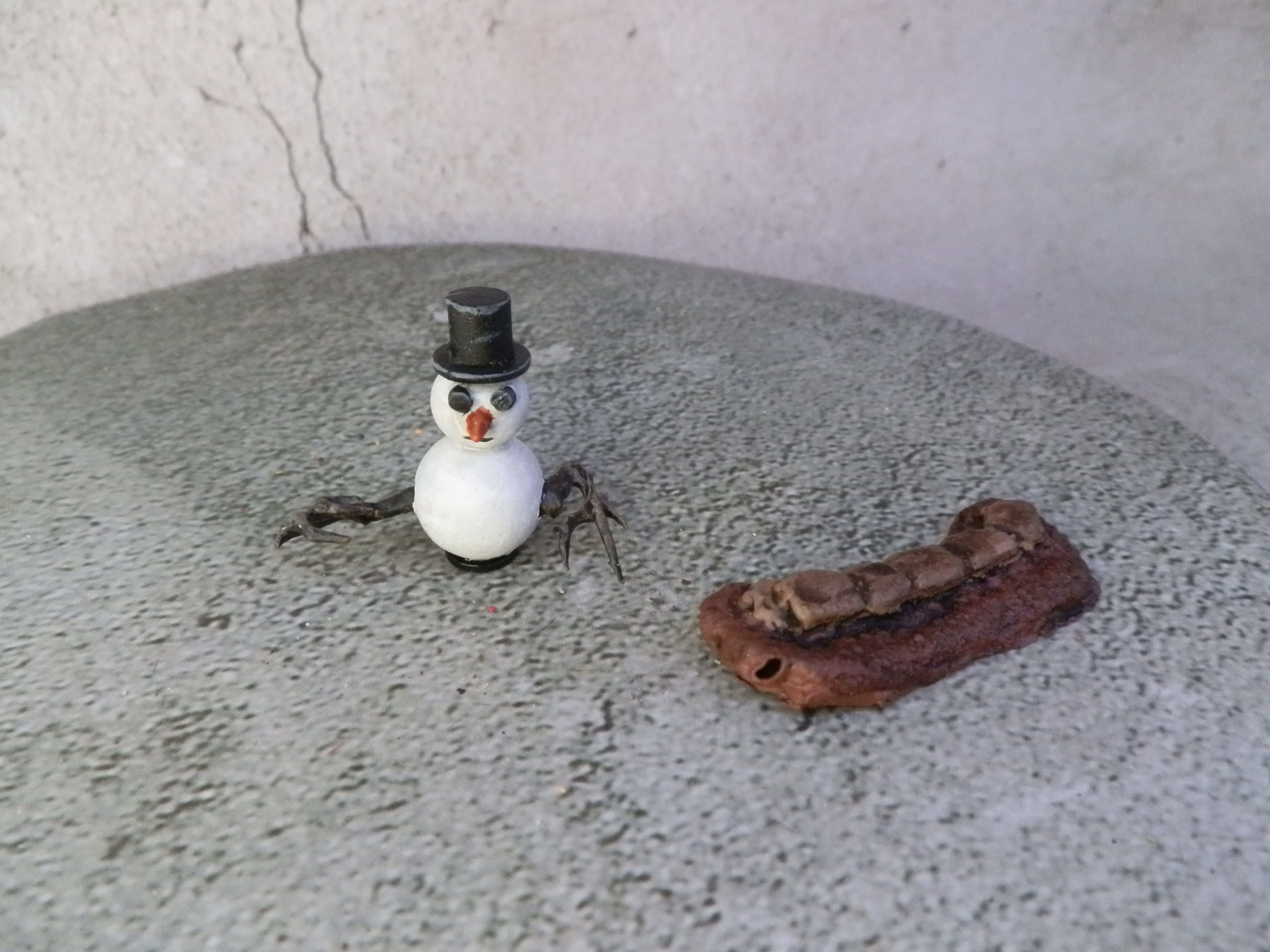 Snowman tank commander