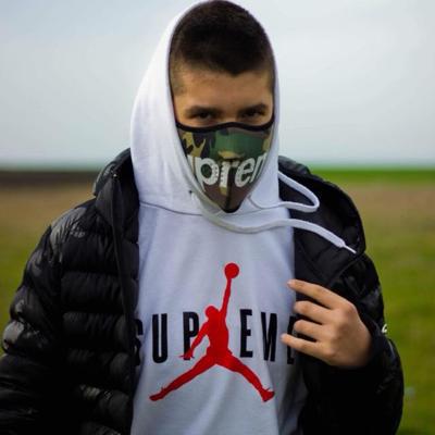 Профилна снимка