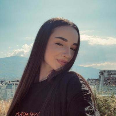 Профилна снимка