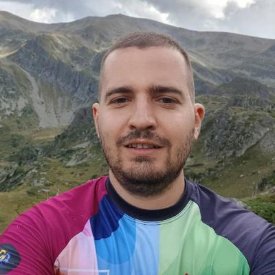 Профилна снимка