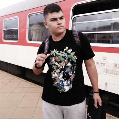 Профилна снимка