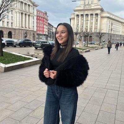 Профилна снимка