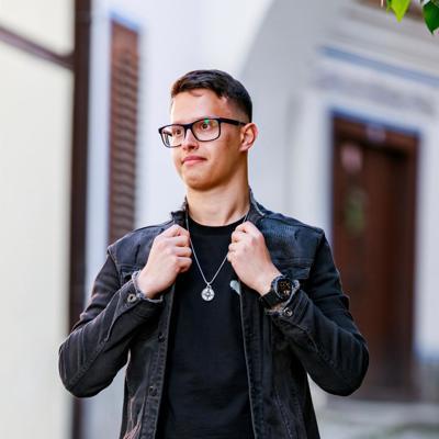 Профилна снимка
