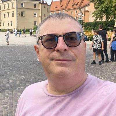 Профилна снимка