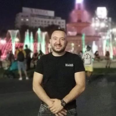 Профилна снимка
