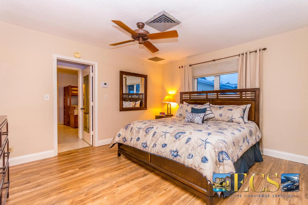 Tropical Florida rentals, LLC Image