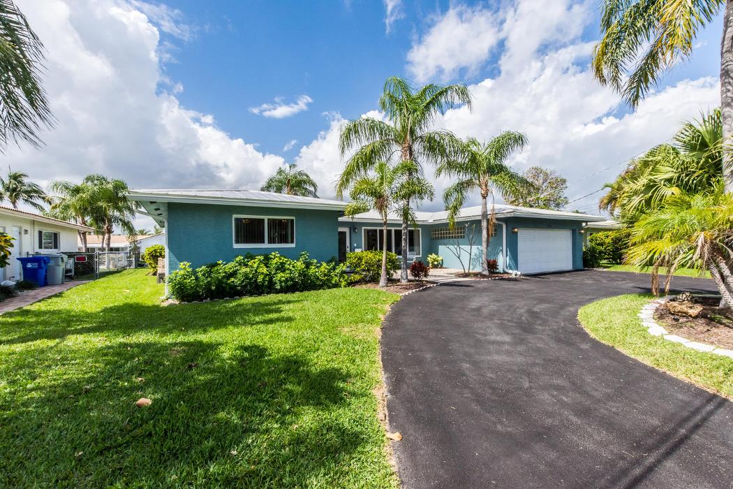 Tropical Florida rentals, LLC Image