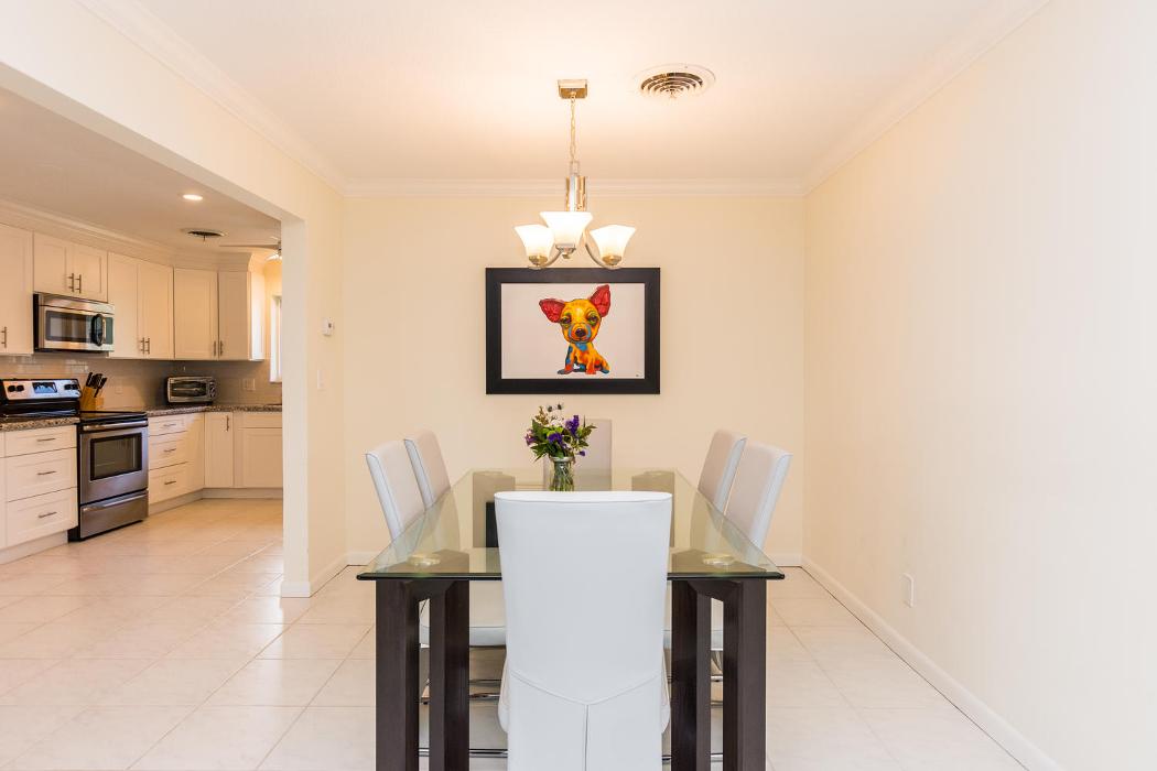 Tropical Florida rentals, LLC Image