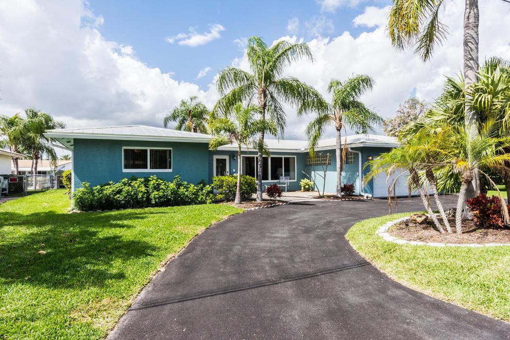 Tropical Florida rentals, LLC Image