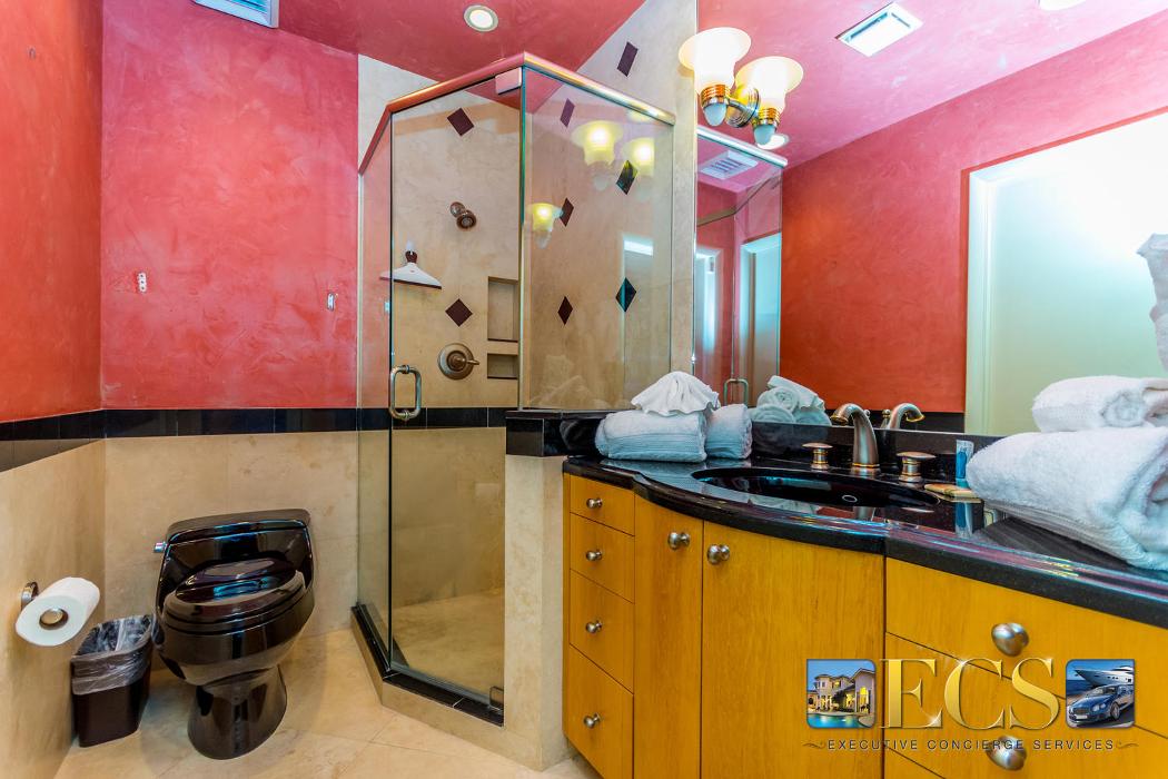 Tropical Florida rentals, LLC Image