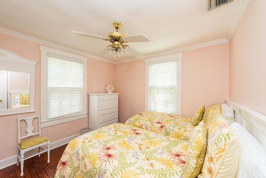 Tropical Florida rentals, LLC Image