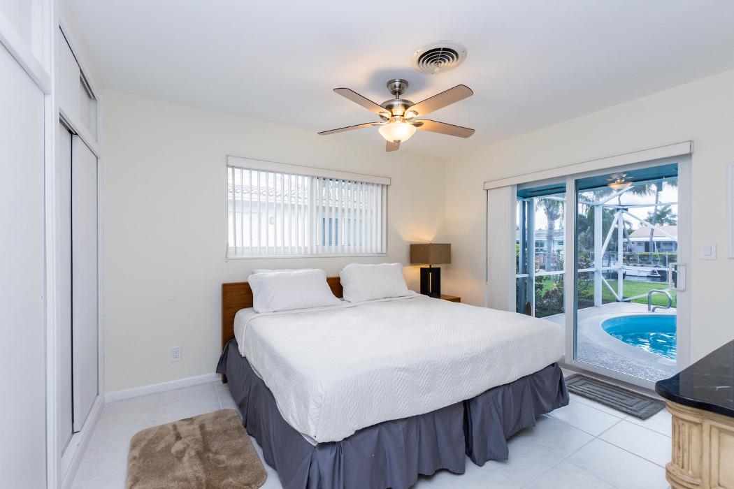 Tropical Florida rentals, LLC Image