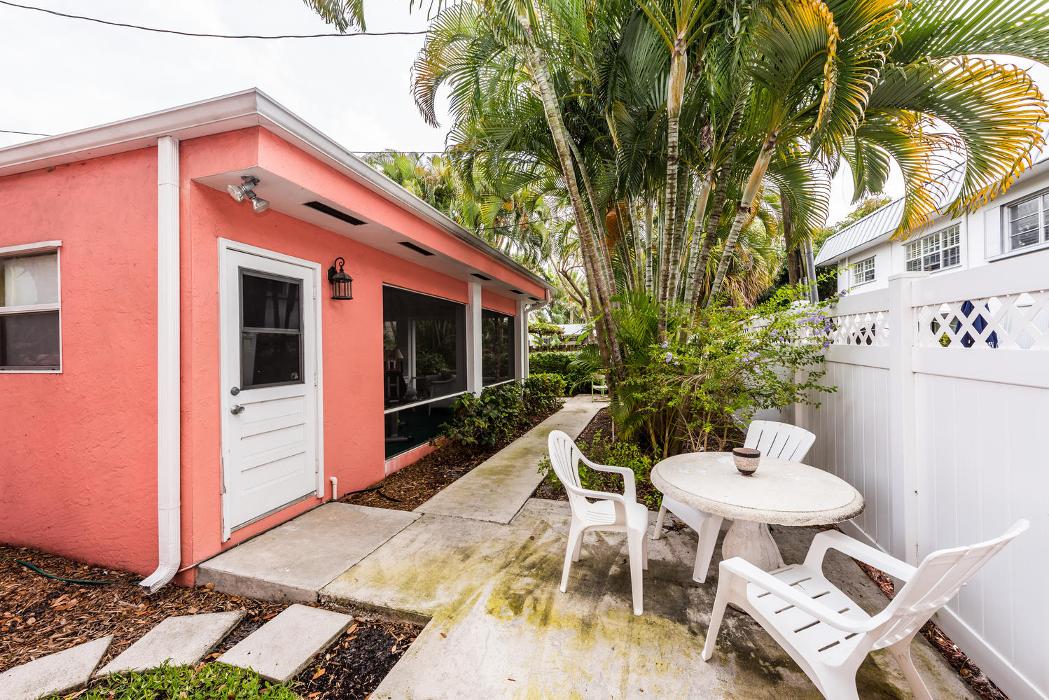 Tropical Florida rentals, LLC Image