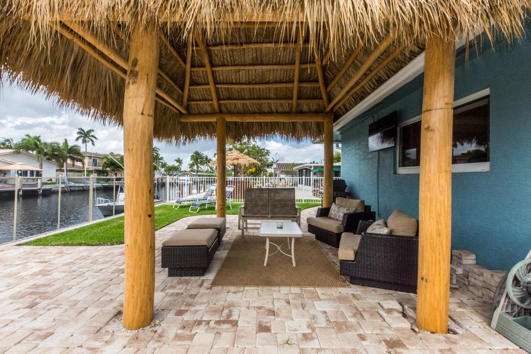 Tropical Florida rentals, LLC Image